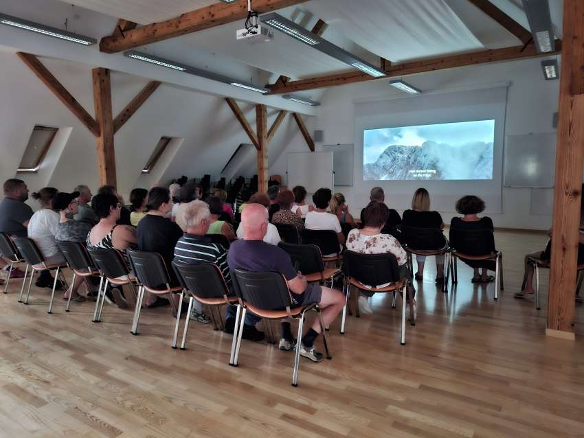Filmski večer v Trenti: zgodba, ki nas opominja na spoštovanje gora