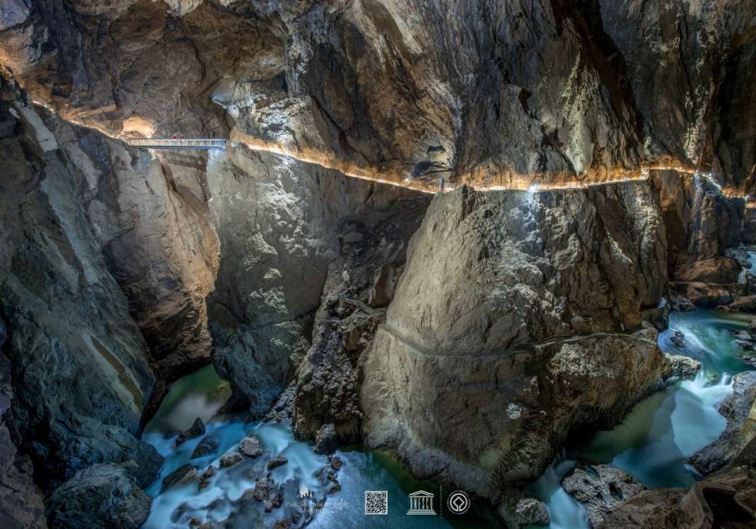 ODSTIRANJA - fotografska razstava Škocjanskih jam Boruta Lozeja