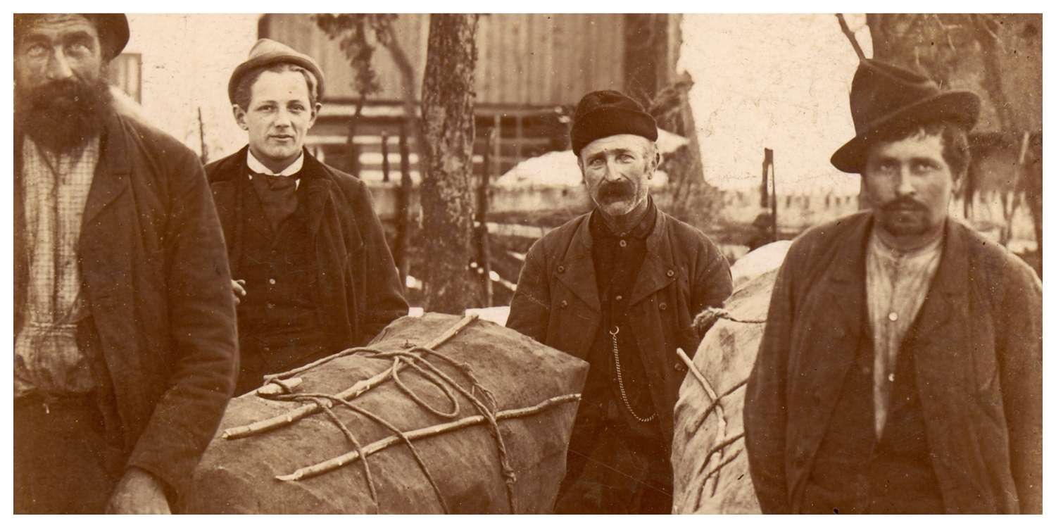 Oglje - črna moč fužin, odprtje razstave