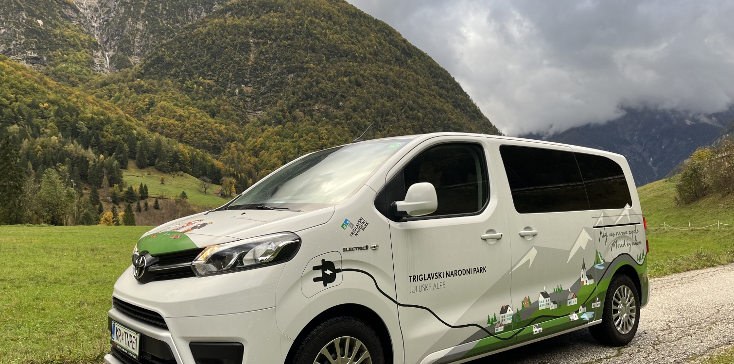 Shuttle services to the Vrata valley