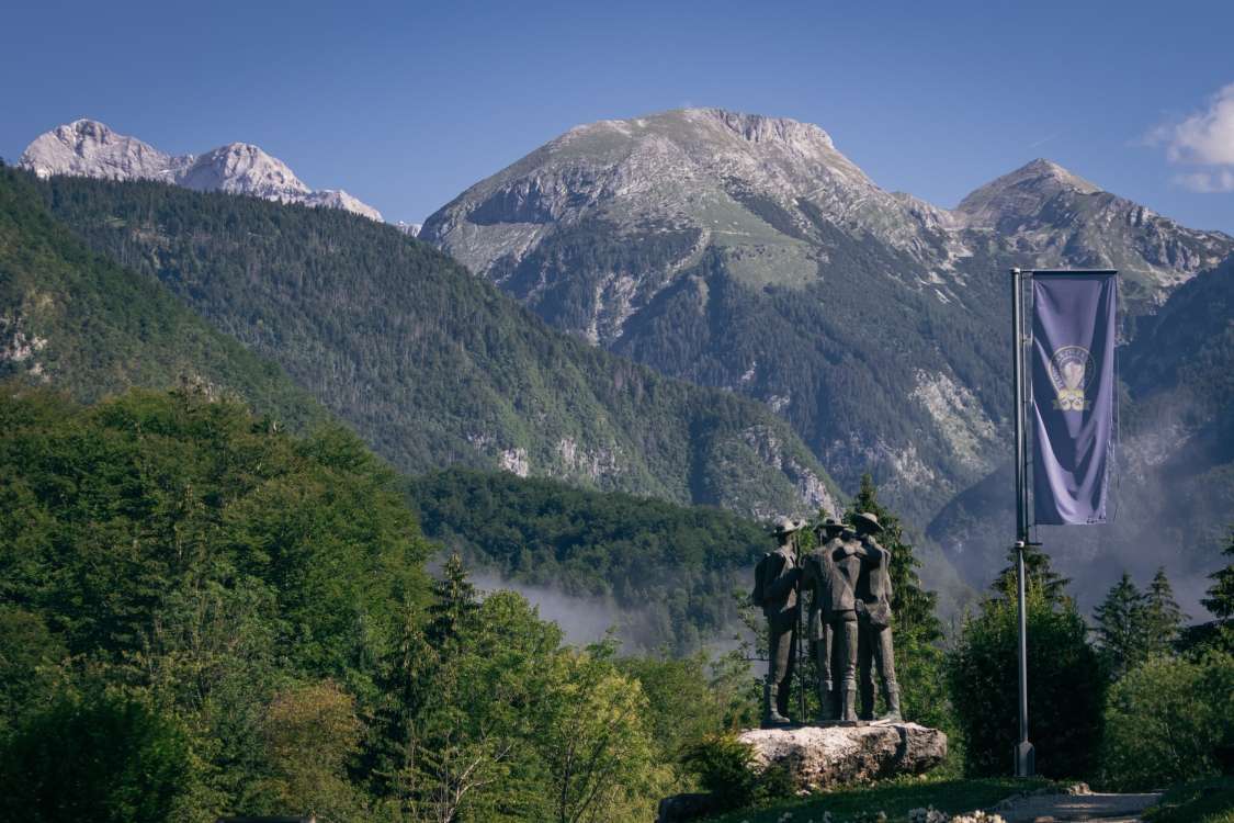 Spomenik štirim srčnim možem